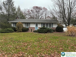 195 Bangor Junction Rd, Bangor, PA 18013