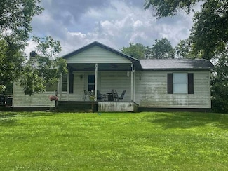 8536 Goddard Craft Ln, Cambridge, OH 43725