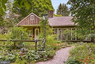 14 Nine Gates Rd, Chadds Ford, PA 19317