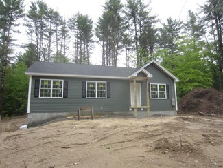 102 Thomas Dr, Wakefield, NH 03872