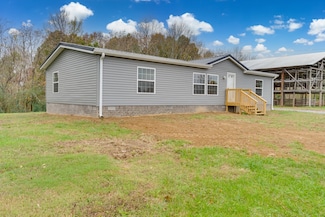 270 Cave Hollow Rd, Lafayette, TN 37083