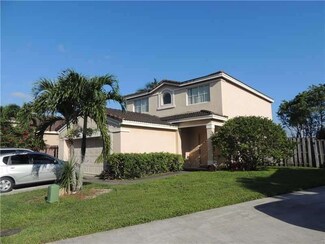 10621 SW 14th Ct, Davie, FL 33324
