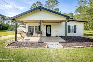 11801 Jim Ramsay Rd, Vancleave, MS 39565