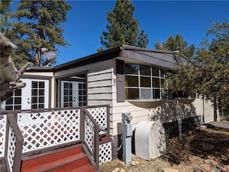 391 Montclair Dr Unit 5, Big Bear City, CA 92314
