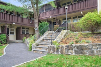 103 Wiltshire Rd Unit D6, Scarsdale, NY 10583