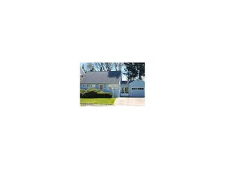 971 Riverview St NW, Warren, OH 44485
