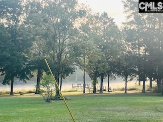 154 Harbors End Dr, Saluda, SC 29138