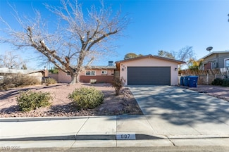 607 Sierra Ln, Henderson, NV 89002