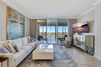 410 Flagship Dr Unit 501, Naples, FL 34108
