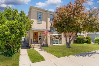 5311 N Northwest Hwy Unit 2, Chicago, IL 60630