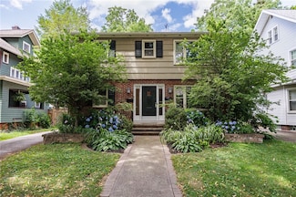 304-306 Canterbury Rd, Rochester, NY 14607