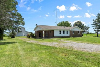 1371 County Road 274, Bragg City, MO 63827