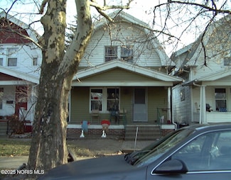 438 3rd St, Toledo, OH 43605