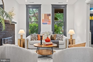 630 Princeton Place NW, Washington, DC 20010