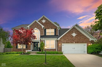 828 Breaside Ln, Greenwood, IN 46143