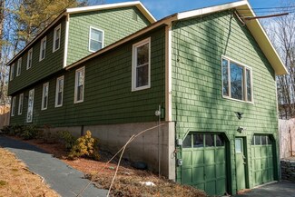 135 Massapoag Rd, Tyngsboro, MA 01879
