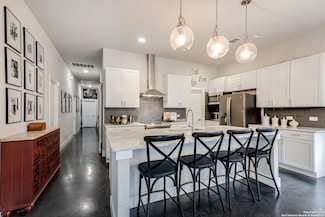 720 Lamar St, San Antonio, TX 78202
