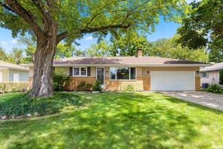 208 Stanley St, Morton, IL 61550