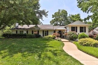 11 Ridge Line Dr, Saint Louis, MO 63122