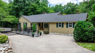 3491 Crestwood Dr, Morganton, NC 28655