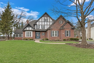 7188 Brae Ct, Gurnee, IL 60031