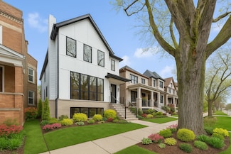 3920 N Bell Ave, Chicago, IL 60618