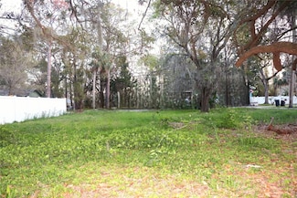 7751 Pier Rd, Port Richey, FL 34668