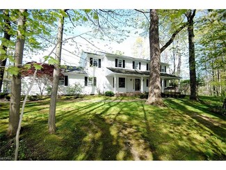 790 Chagrin River Rd, Gates Mills, OH 44040