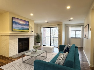 666 Main St Unit 315, Winchester, MA 01890