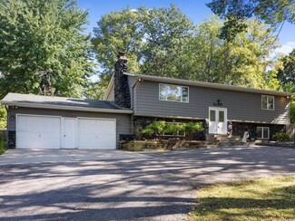 4321 Williston Rd, Minnetonka, MN 55345