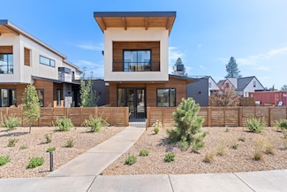3308 NW Celilo Ln Unit Lot 153, Bend, OR 97703