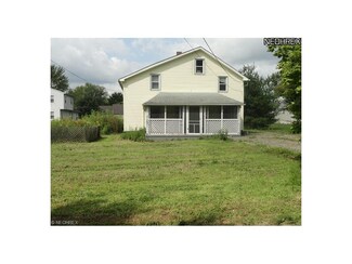 375 Flora Rd, Leavittsburg, OH 44430