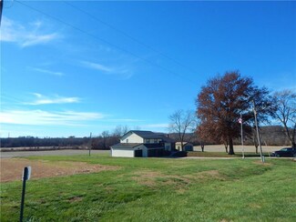 16815 Renensland Rd, Leavenworth, KS 66048