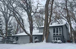 6526 Bettys Ln, Madison, WI 53711