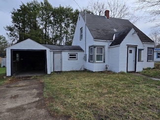 905 Hartley Ave, Beckley, WV 25801