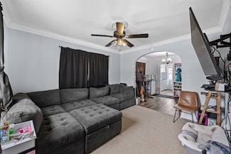 855 Center Point Rd NE, Cedar Rapids, IA 52402