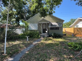 5431 Dartmouth Ave N, Saint Petersburg, FL 33710