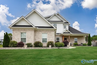 103 Waterbury Dr, Harvest, AL 35749
