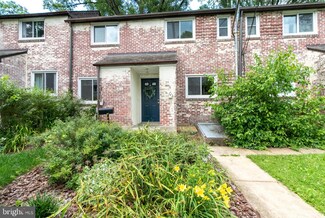 1 J Gardenway, Greenbelt, MD 20770