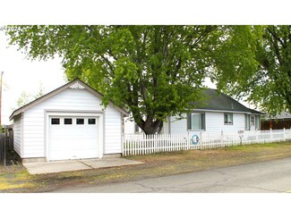 757 S Bridge St, Prairie City, OR 97869
