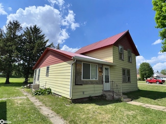 519 Elm St, Dumont, IA 50625