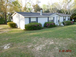 147 Stanley Rd, Fort Gaines, GA 39851