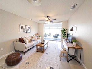 8950 Sunrise Lakes Blvd Unit 105, Sunrise, FL 33322