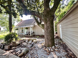 6192 Collins St NE, Covington, GA 30014