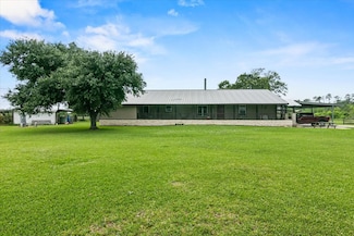 5032 Old Peveto Rd, Orange, TX 77632