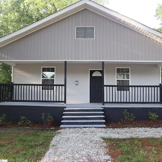 205 Magnolia St, Gaffney, SC 29340