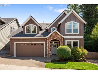 11390 NW Valros Ln, Portland, OR 97229