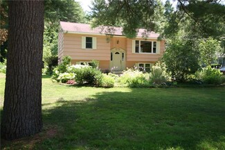 1 Rockwood Terrace, Gray, ME 04039