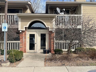 3005 Fernwood Ave Unit 103, Ann Arbor, MI 48108