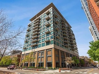 125 E 13th St Unit 1210, Chicago, IL 60605